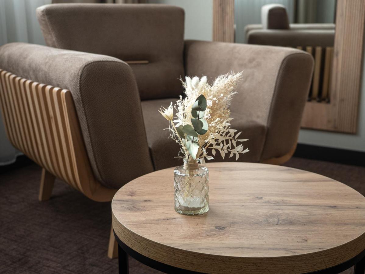 Hotel Le 830 נמור מראה חיצוני תמונה