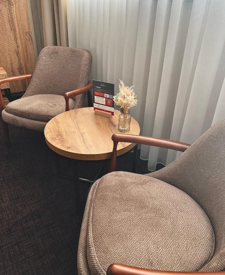Hotel Le 830 נמור מראה חיצוני תמונה