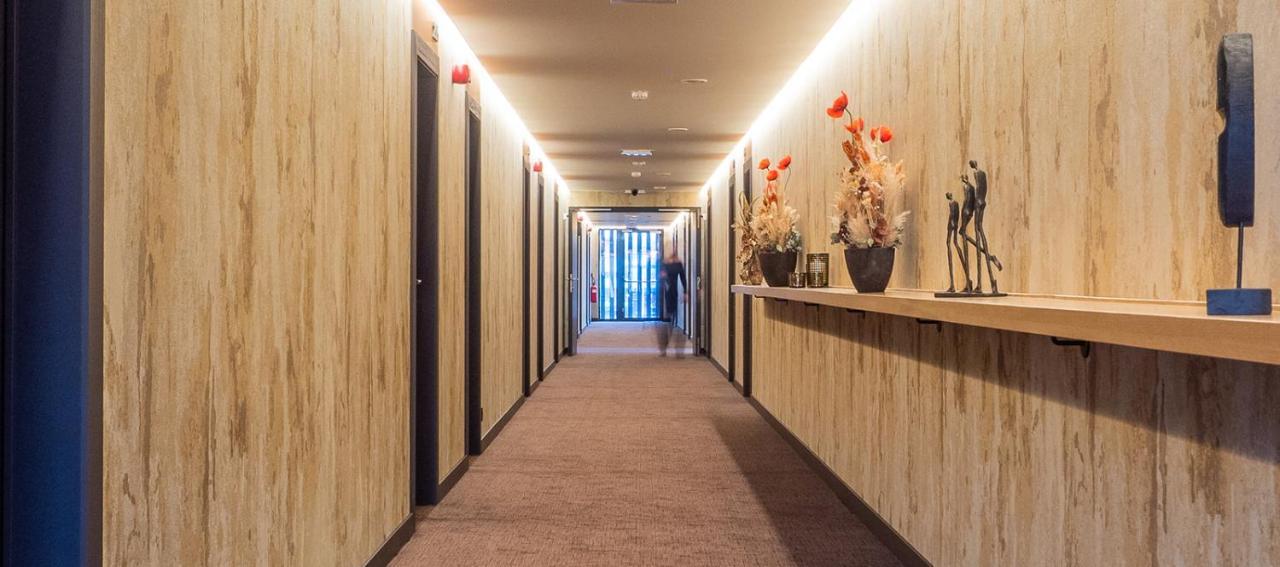 Hotel Le 830 נמור מראה חיצוני תמונה