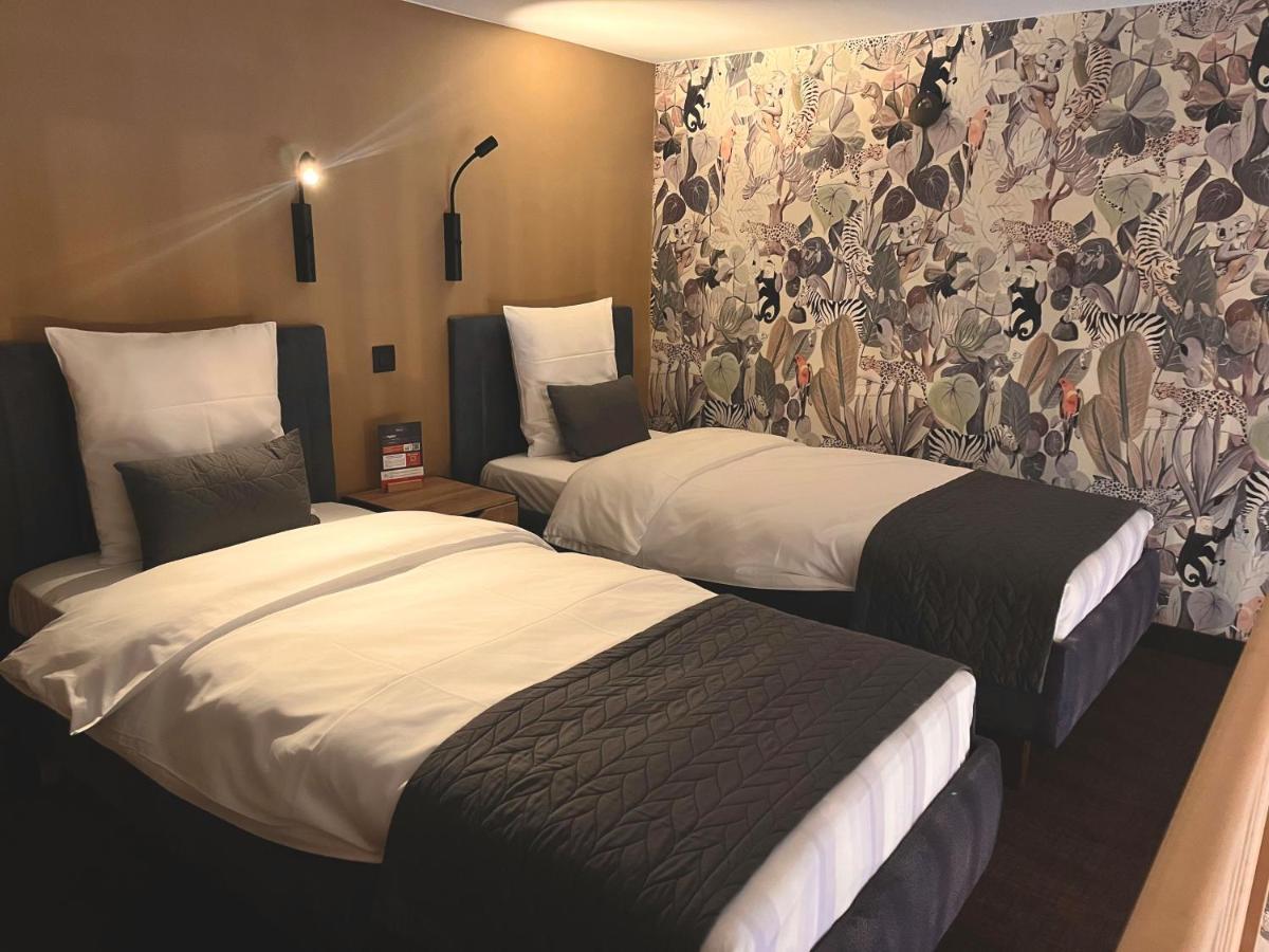 Hotel Le 830 נמור מראה חיצוני תמונה
